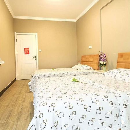 Huanlesong Youth Hostel ووهان المظهر الخارجي الصورة