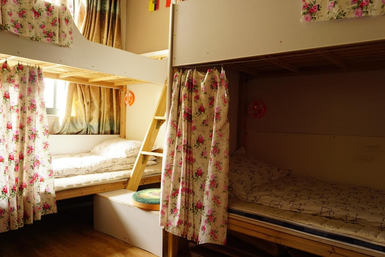 Huanlesong Youth Hostel ووهان المظهر الخارجي الصورة