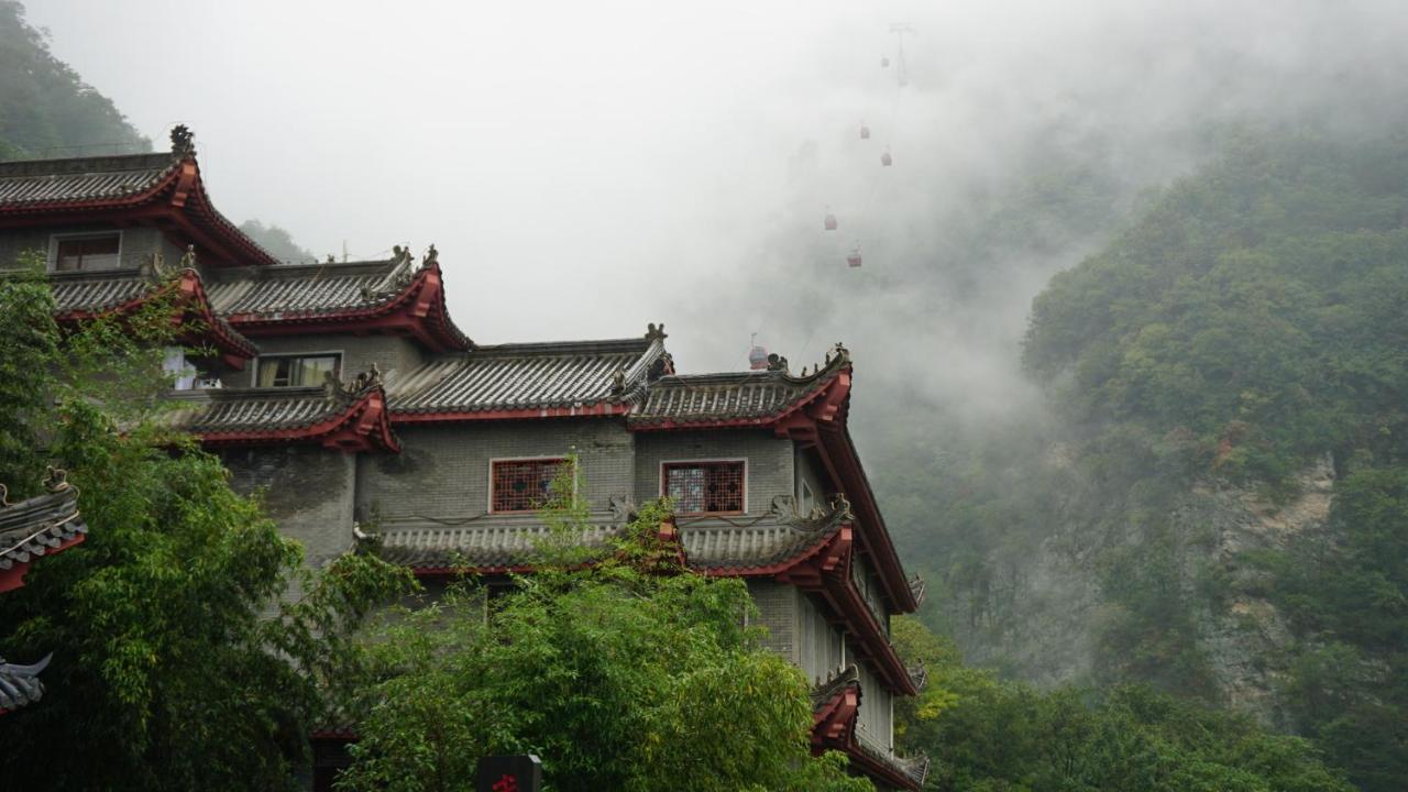 Huanlesong Youth Hostel ووهان المظهر الخارجي الصورة